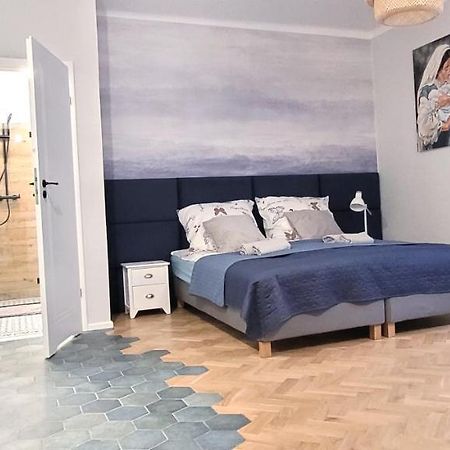 Kana - Stylish Apartment In Krakow Pomorska - Close, Wifi, Smart Tv Краков Экстерьер фото