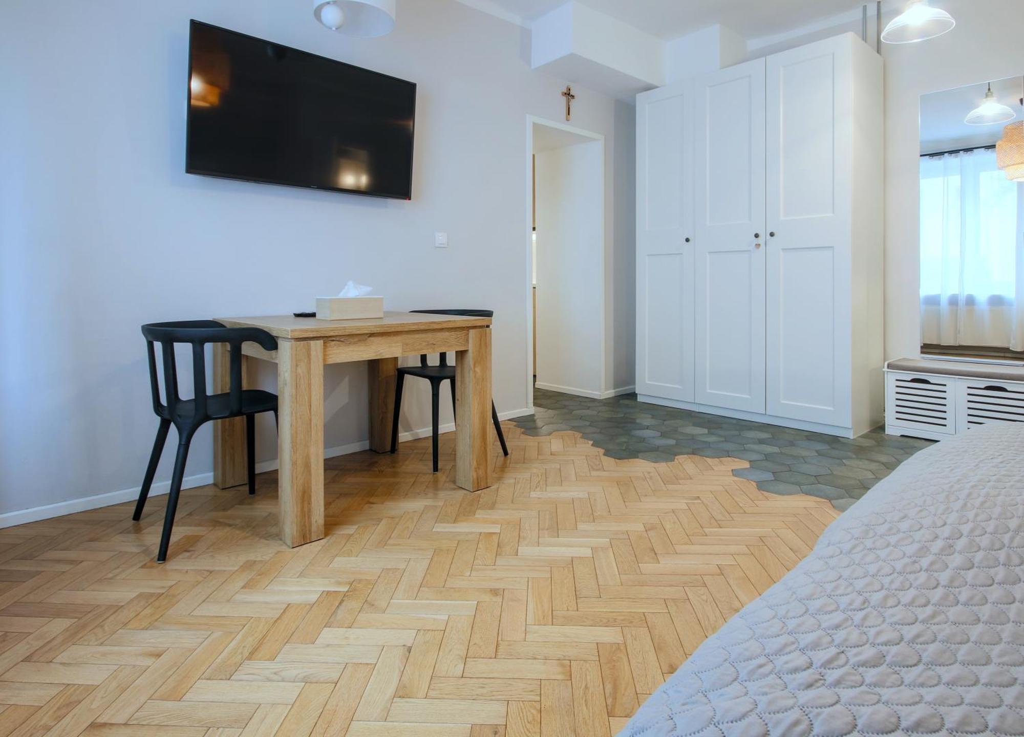 Kana - Stylish Apartment In Krakow Pomorska - Close, Wifi, Smart Tv Краков Экстерьер фото